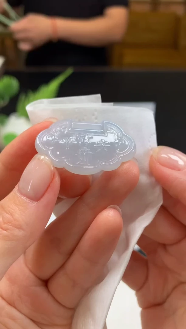 翡翠未镶嵌颈饰阳***?---22493