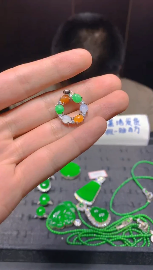 未镶嵌定制翡翠301多样性发货（发其一）