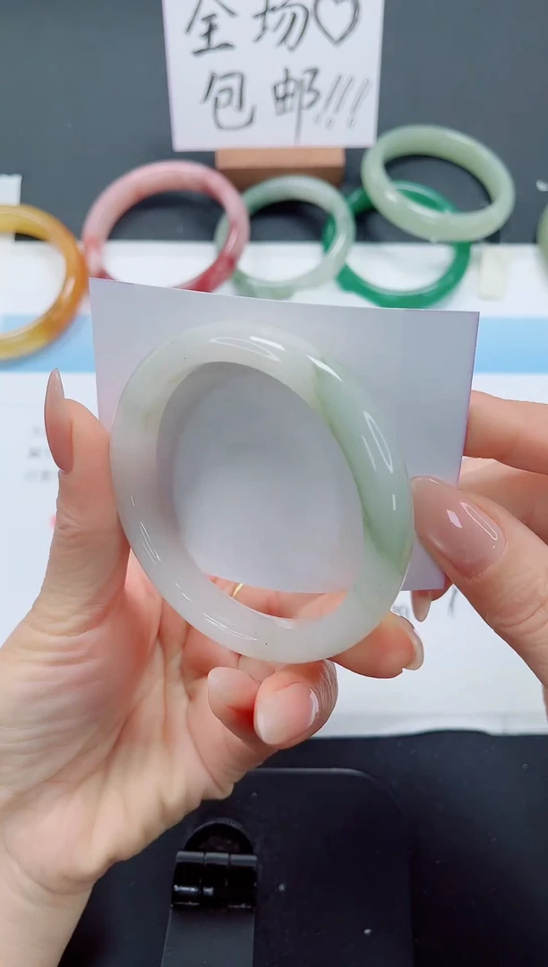 未镶嵌手镯石英质玉6-61.7