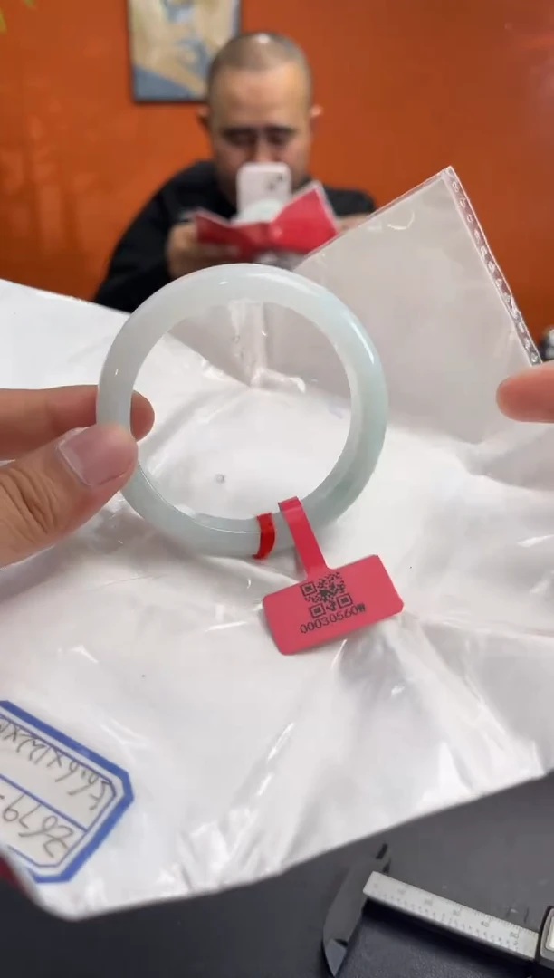 未镶嵌手镯翡翠7 57