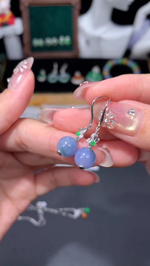 18K金镶嵌定制翡翠48小时鉴赏期 退货不扣服务费