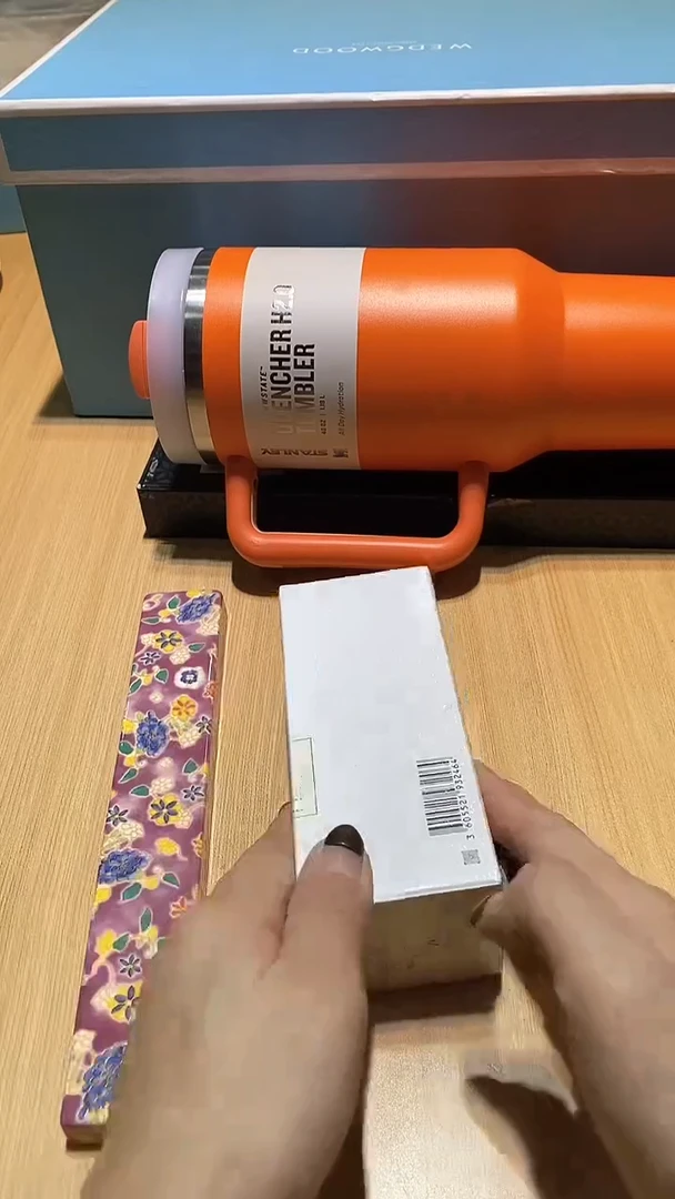 【闪购商品】瓷片锅碗瓢盆一件不剩 周末