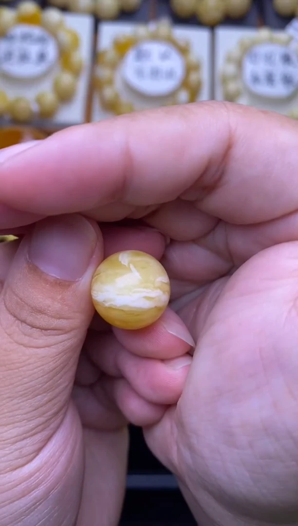 裸石琥珀未镶嵌大小姐珠宝严选37