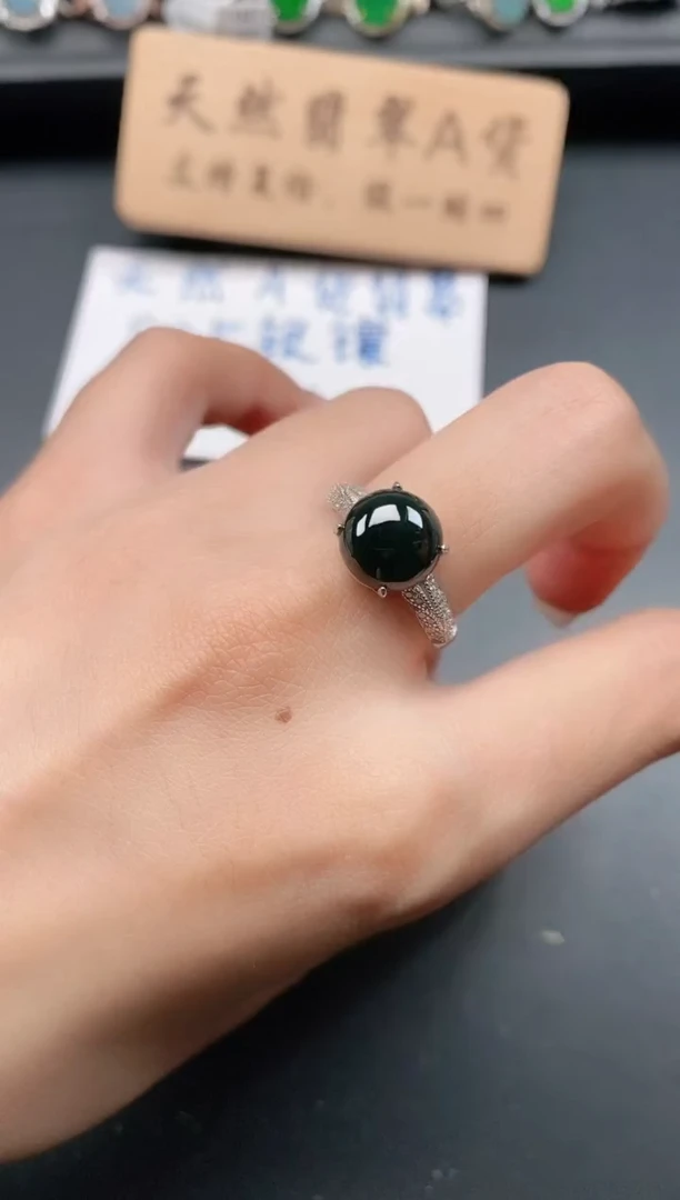 银S925镶嵌戒指翡翠111