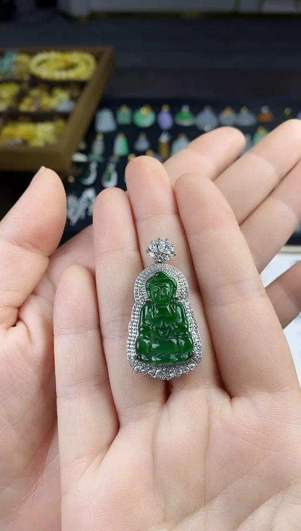 吊坠(不含链)银S925镶嵌翡翠蕾*绿冰观音吊坠