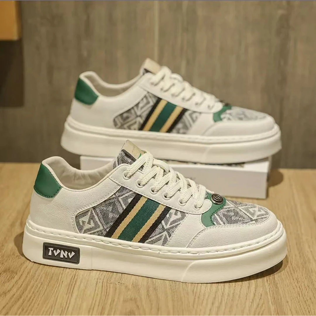 【薇姐专属】时尚休闲潮流小板鞋L2407