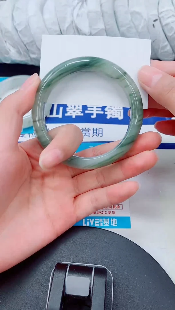 未镶嵌手镯石英质玉20-59/60