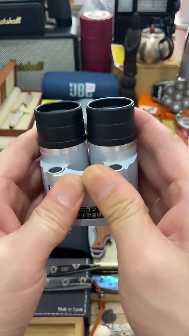 瓷片闪购商品  如图所示