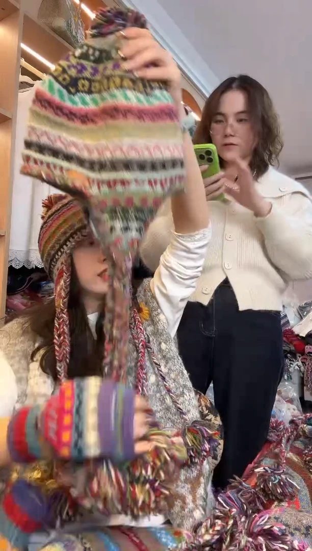 羊毛蓉百羊毛护耳帽A352