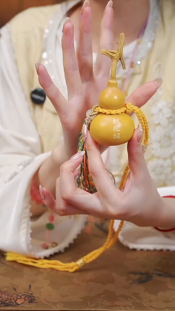 83漆艺工艺小葫芦29.9