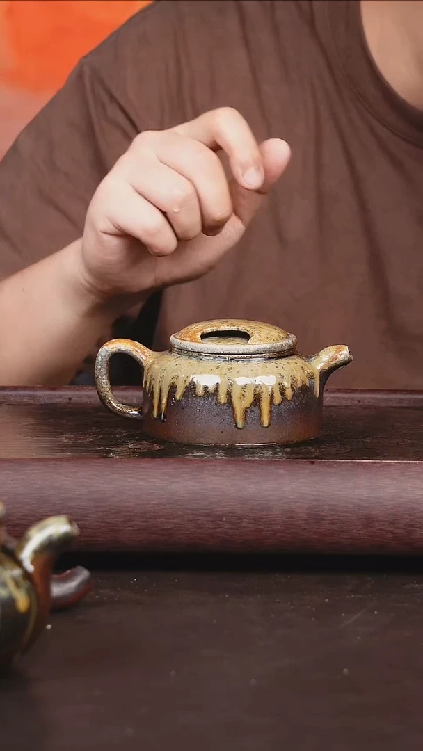 茶壶紫砂柴烧 牛盖莲子
