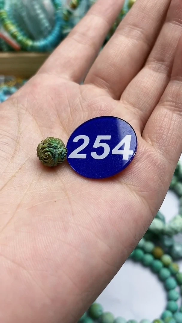 【闪购商品】绿松石雕刻件未镶嵌254