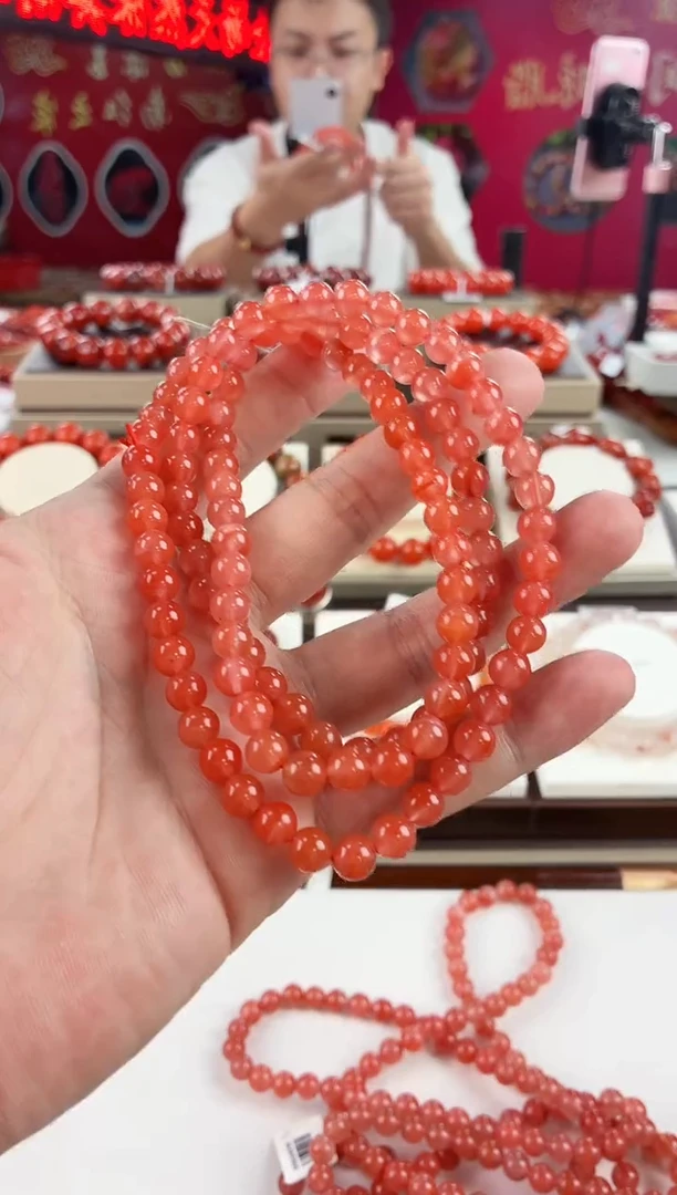 南红玛瑙瓦西多圈7+未镶嵌一个/条
