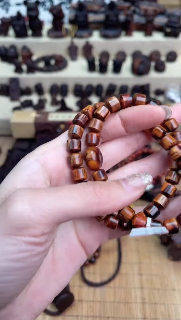 【闪购商品】降真香其他张红姐姐的第五个雕刻花