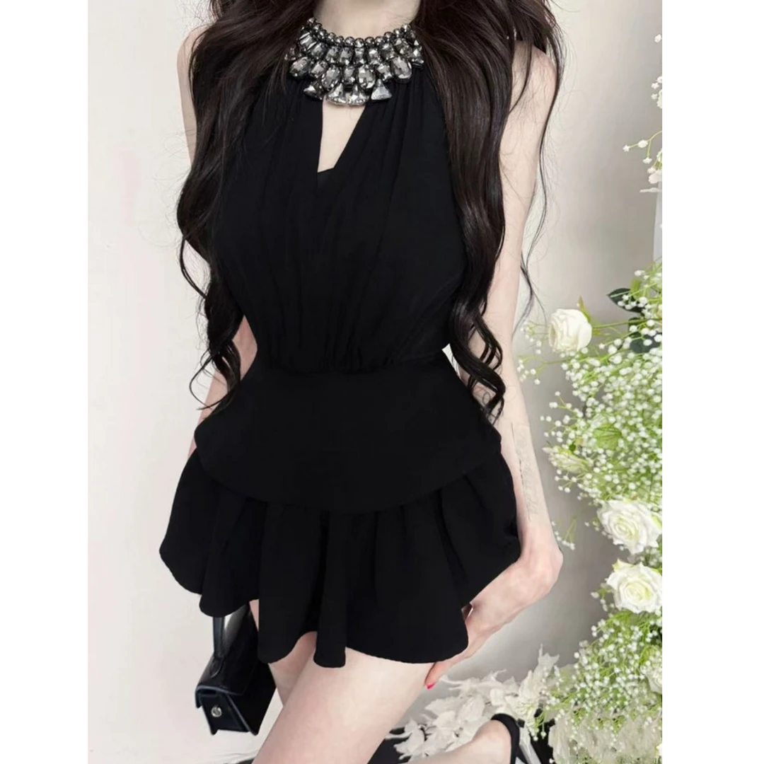 2025性感钉钻韩版显瘦纯欲无袖压褶连衣裙