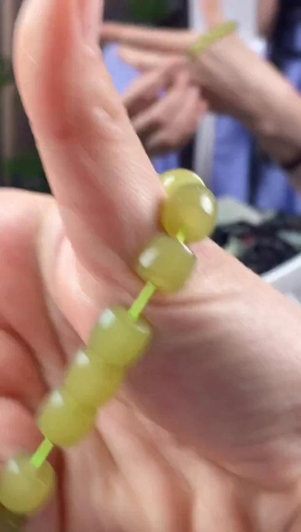 颈饰未镶嵌和田玉拍一发一