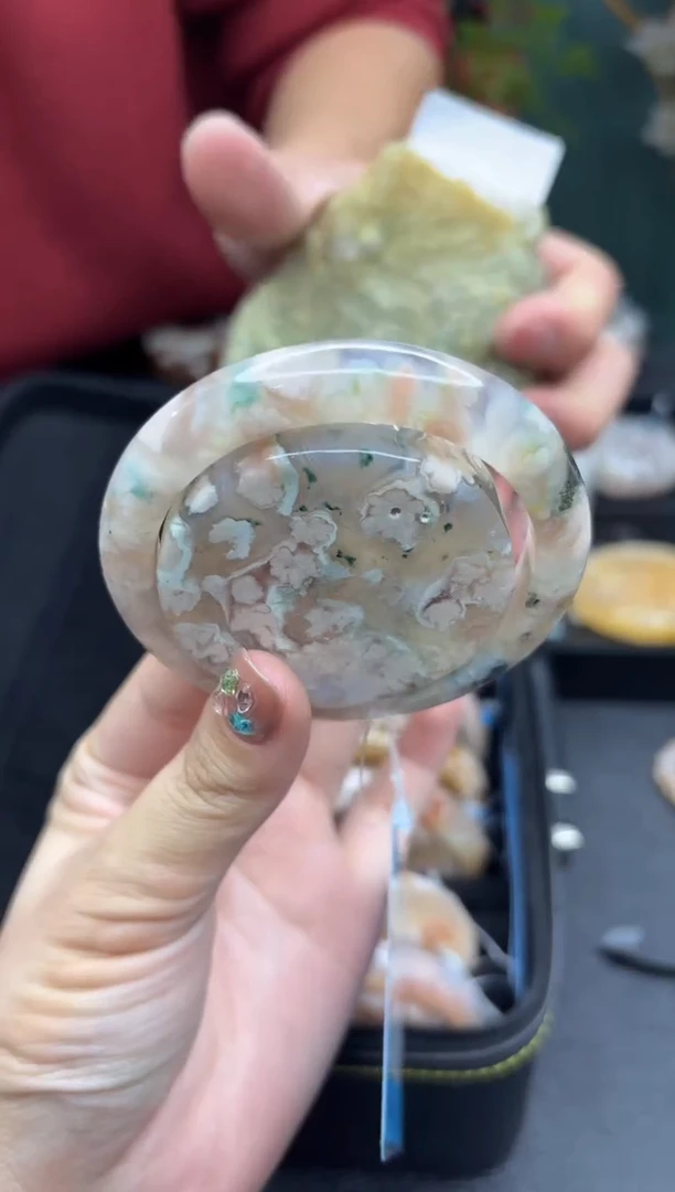 【闪购商品】石英质玉手镯未镶嵌2266（57圈赠送镯心）