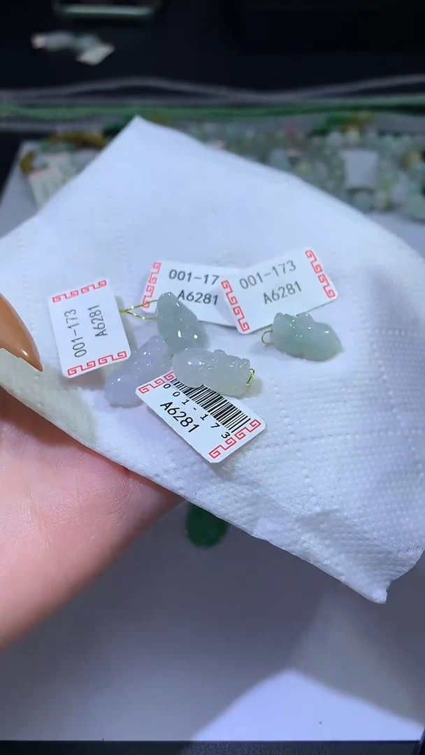 颈饰未镶嵌翡翠ZX018709多样性发一