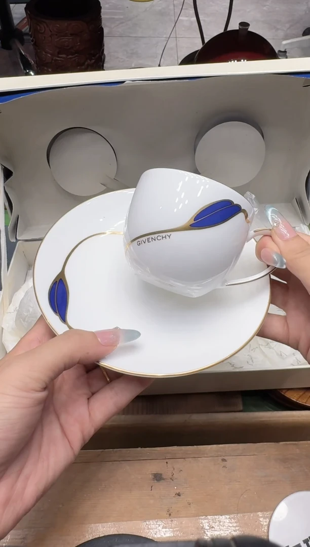 瓷器闪购商品 如图 中古品默认微瑕