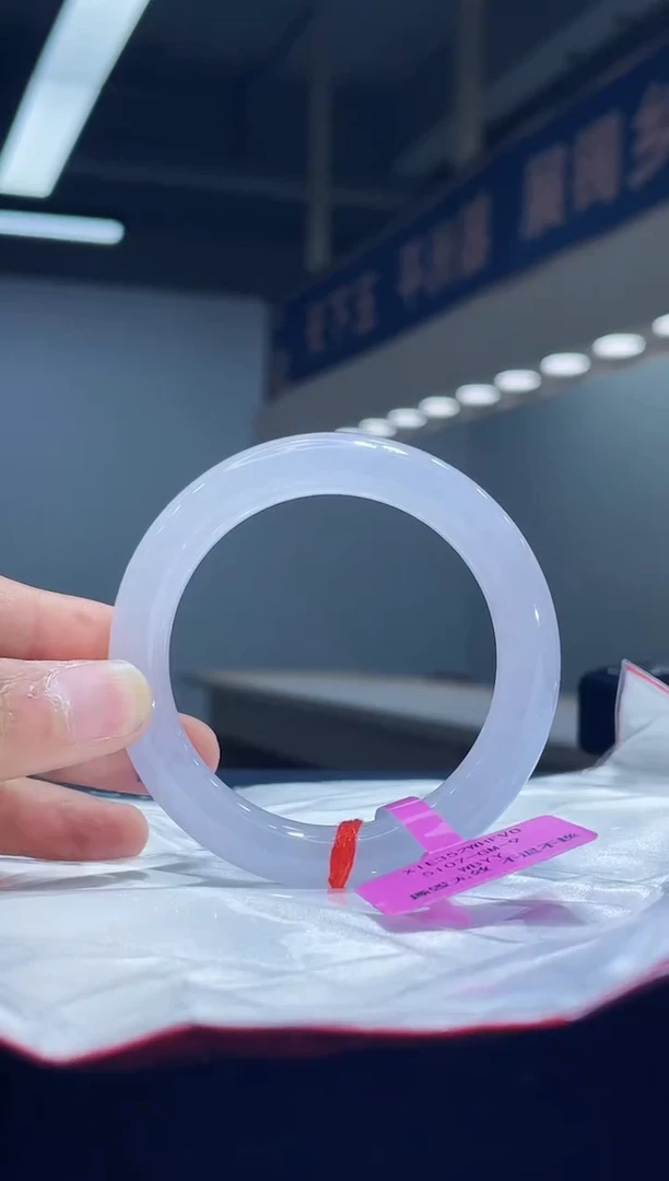 未镶嵌手镯翡翠17