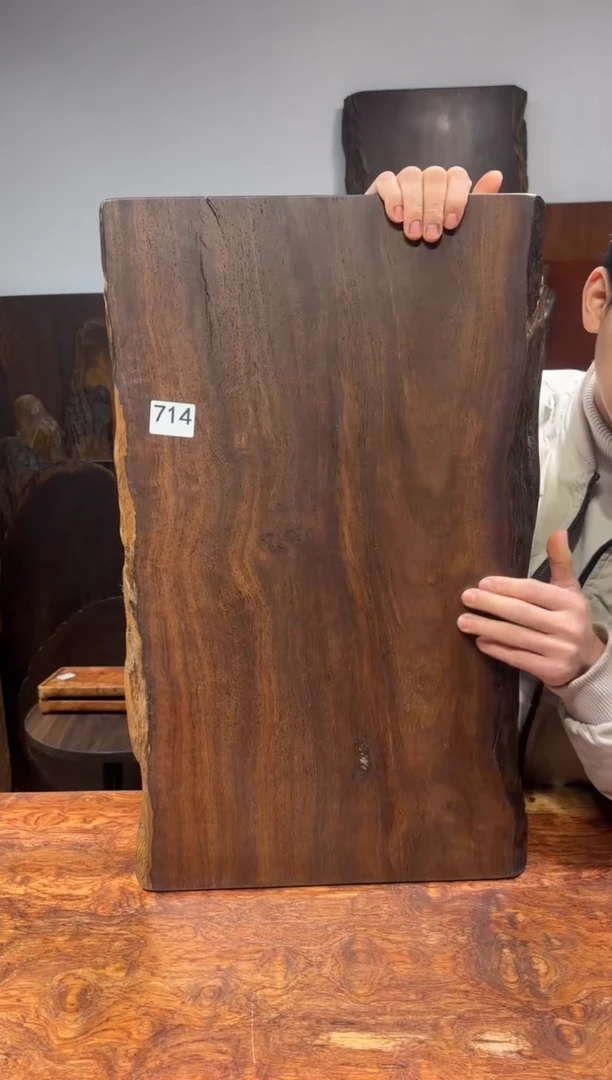 风车木（黑檀木）尺寸64*40*2.5编号714