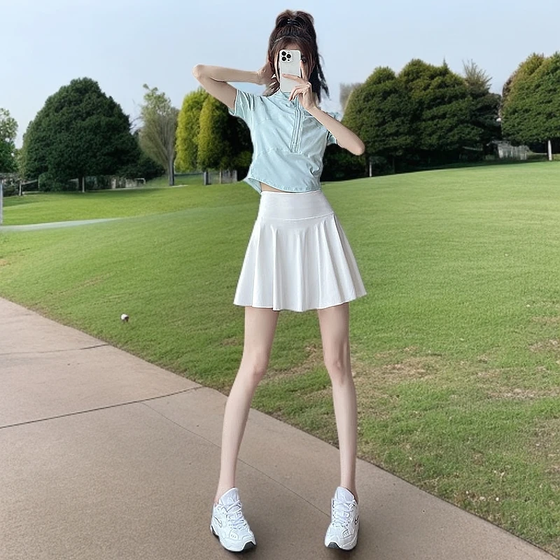 白色新款健身衣休闲百褶瑜伽服羽毛球女学生运动套装短裙网球速干