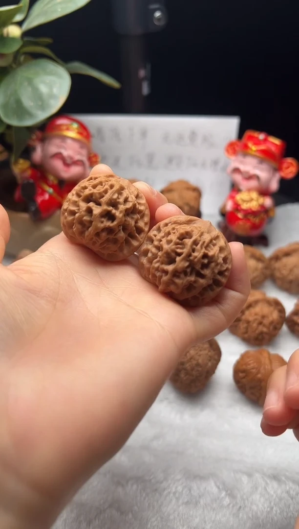 把件文玩核桃秦闷35