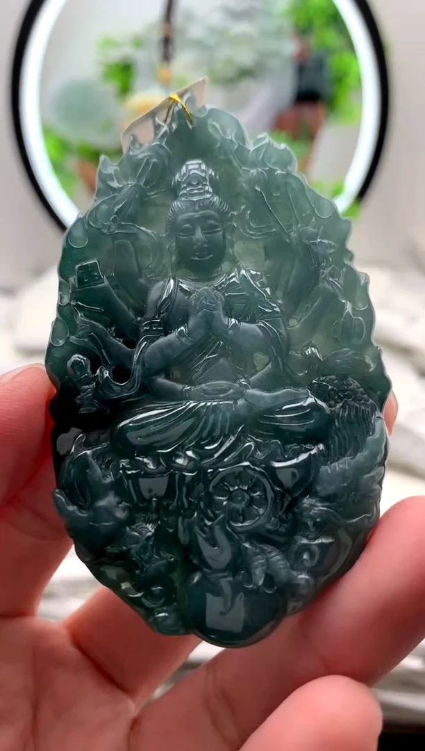 【闪购商品】翡翠颈饰未镶嵌千手观音