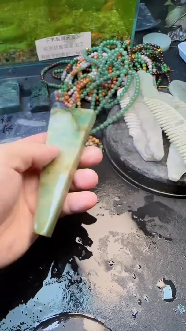 【闪购商品】翡翠颈饰未镶嵌179天然翡翠