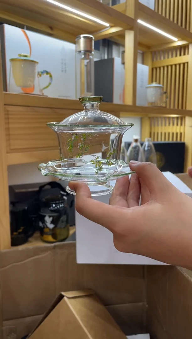 九河融彩盖碗梨花白燕