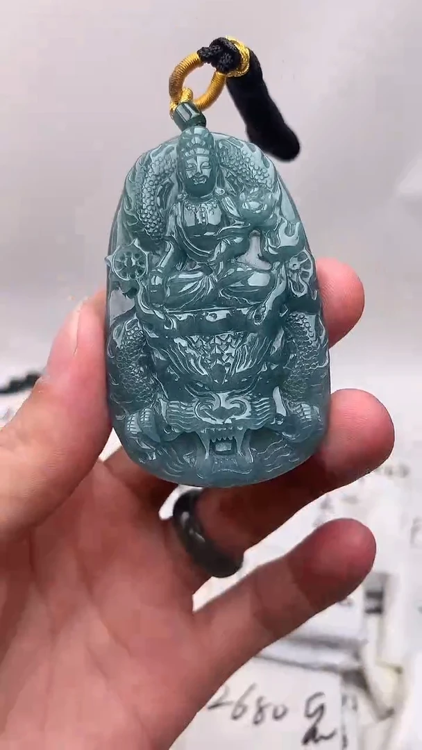 颈饰未镶嵌翡翠大势至
