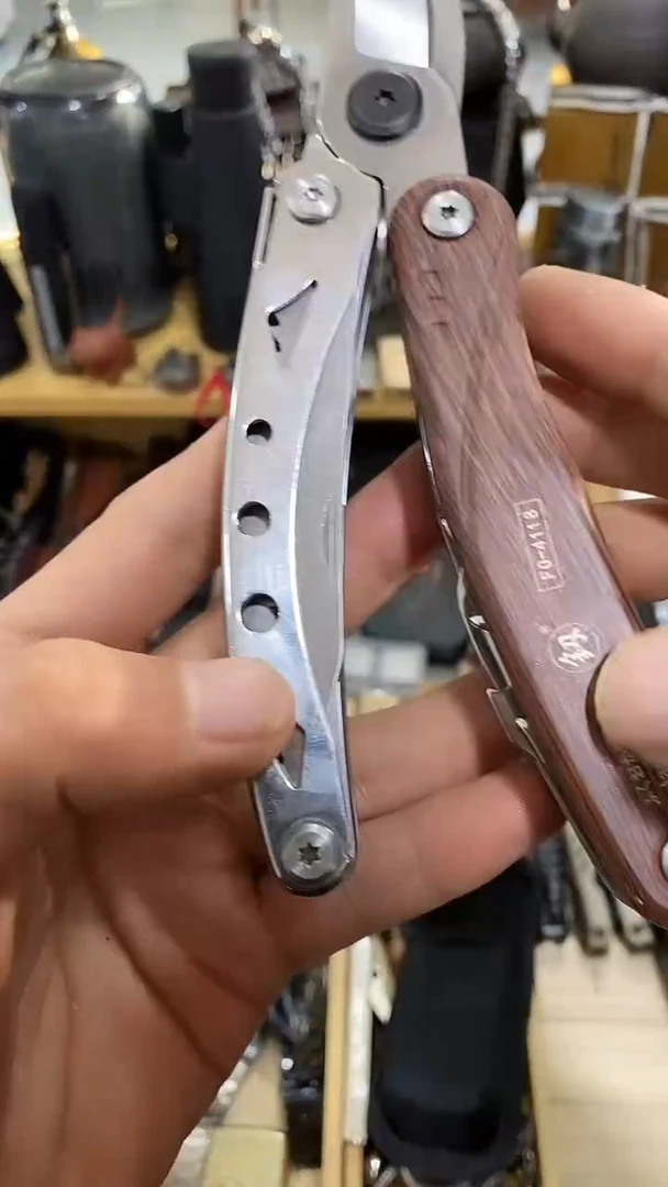 瓷片闪购商品  如图所示