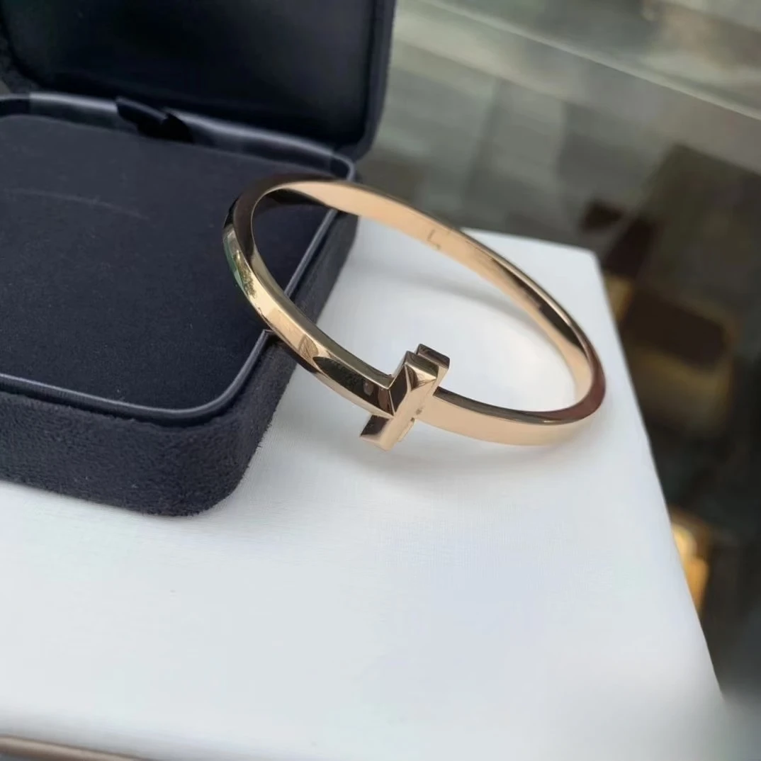 99新 Tiffany & Co./蒂芙尼 【念念】 T1 宽版手镯18K玫瑰金 16号