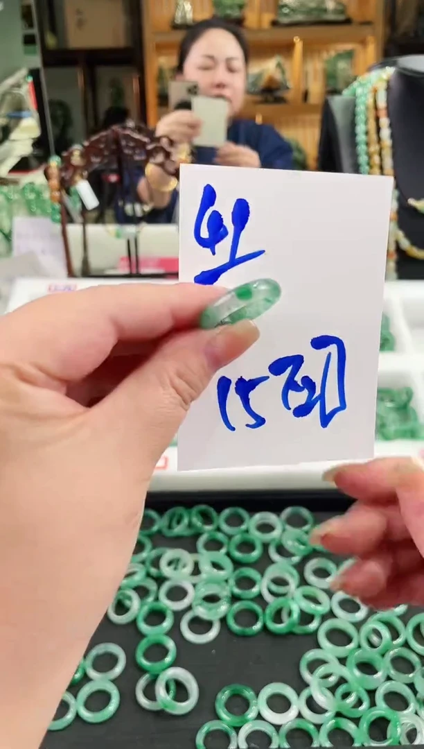 未镶嵌戒圈石英质玉戒圈15