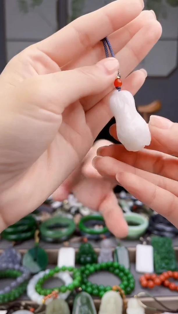 颈饰未镶嵌和田玉多样性发货拍一单发一个