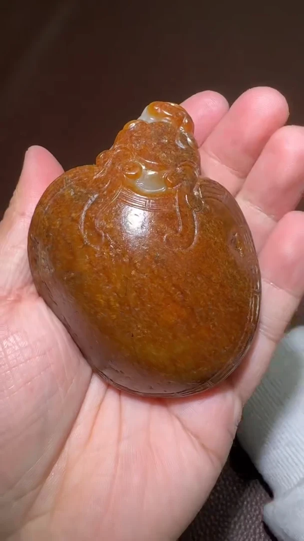 未镶嵌和田玉挂件和田玉