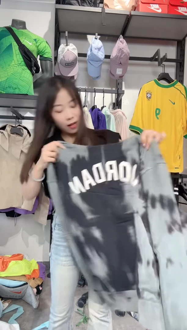 1240 编码 瑕疵款直播间过款为准 尺码2XL