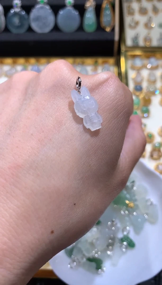 颈饰未镶嵌翡翠翡翠