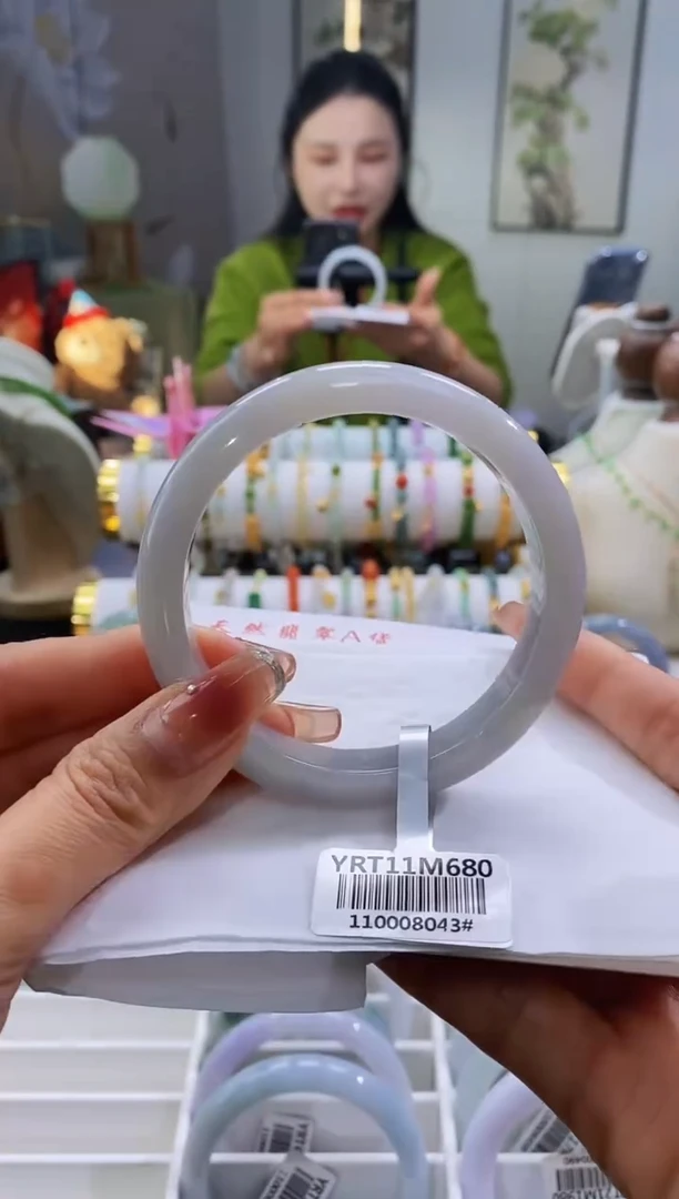 未镶嵌手镯翡翠6号61.6/12.2*8.1