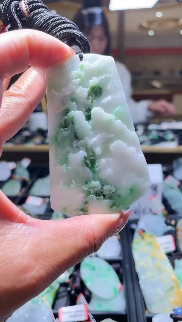 【闪购商品】翡翠颈饰未镶嵌天然缅甸翡翠A货