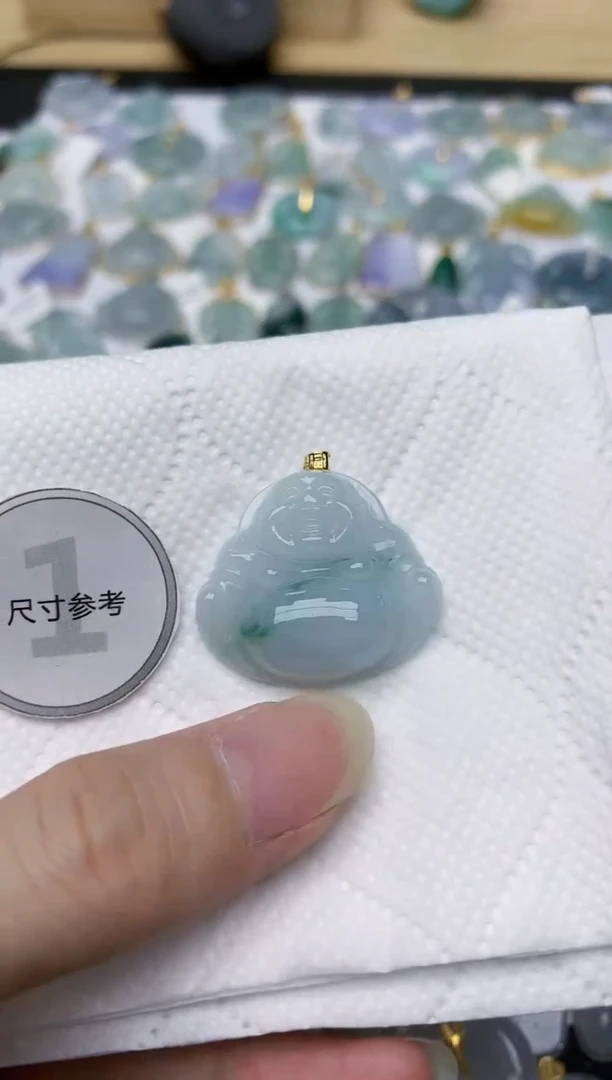 翡翠18K金镶嵌颈饰天然A货翡翠