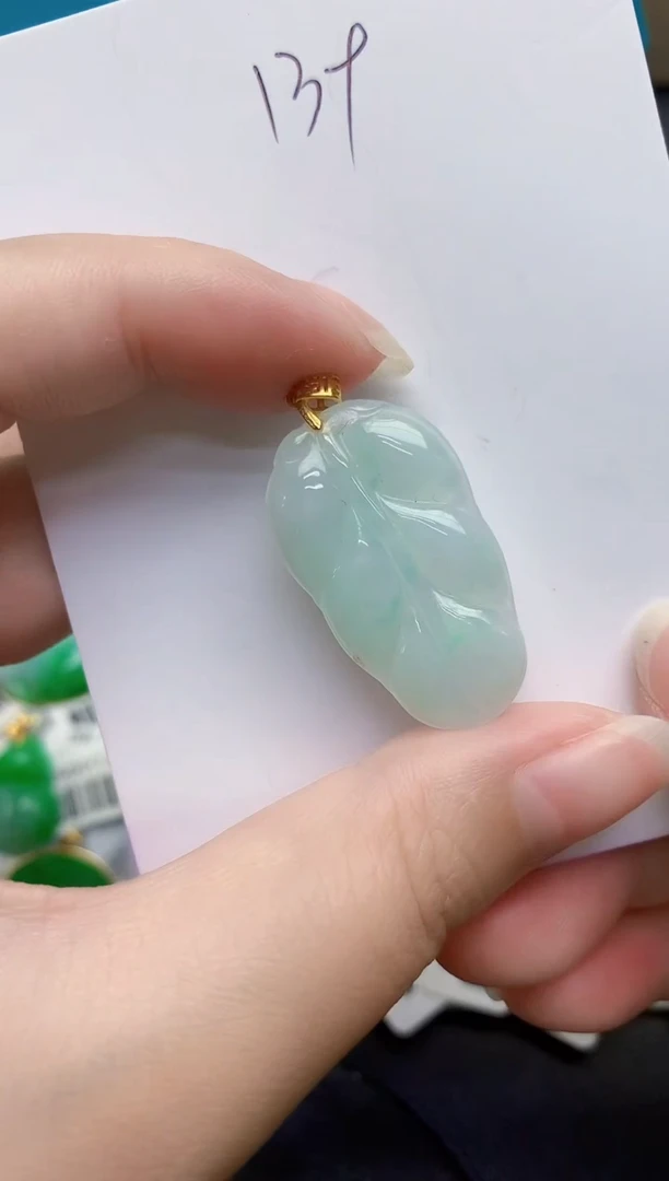 颈饰未镶嵌翡翠缅甸天然翡翠A货