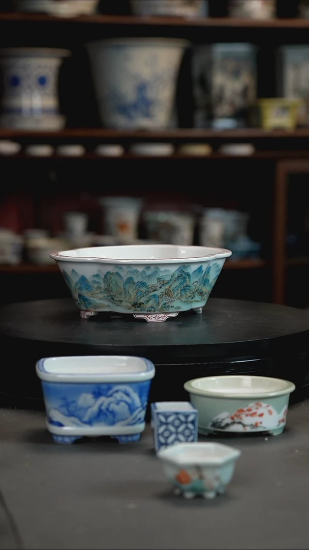 釉上彩手绘盆刘*卓釉上彩手绘盆
