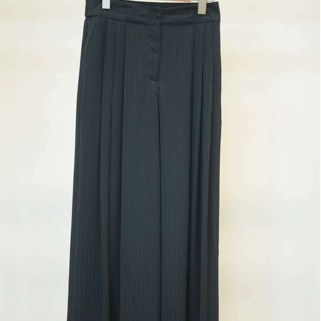 恩裳INSUN2025年春季新款时尚通勤裤裙9C65120310