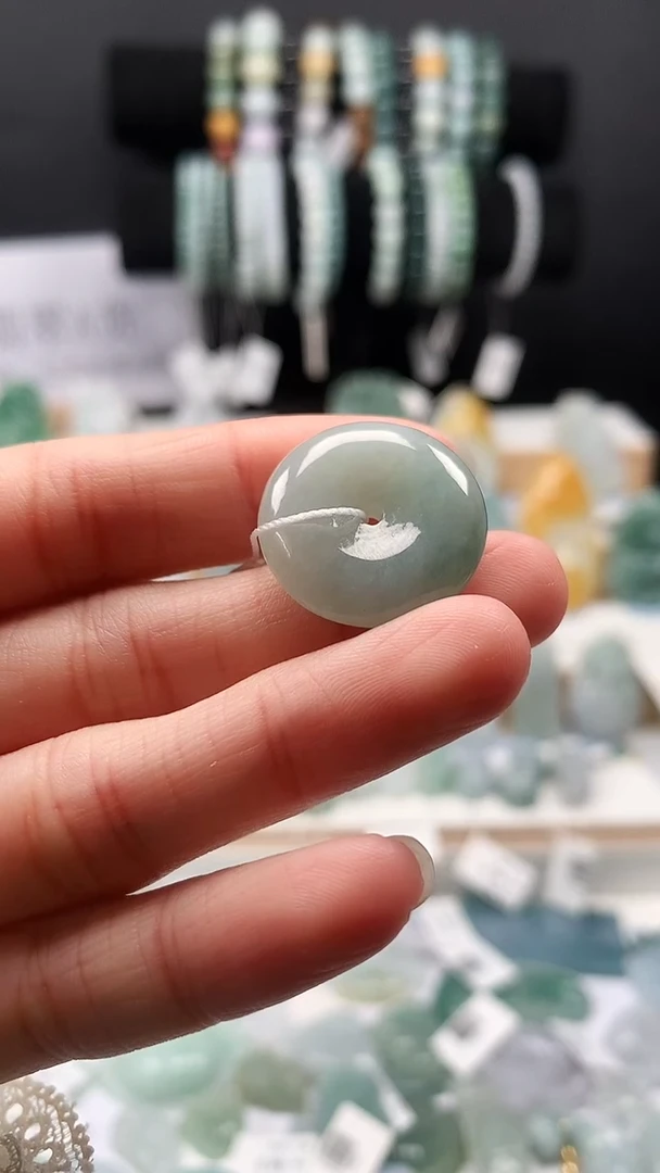 吊坠(不含链)未镶嵌翡翠104平安扣