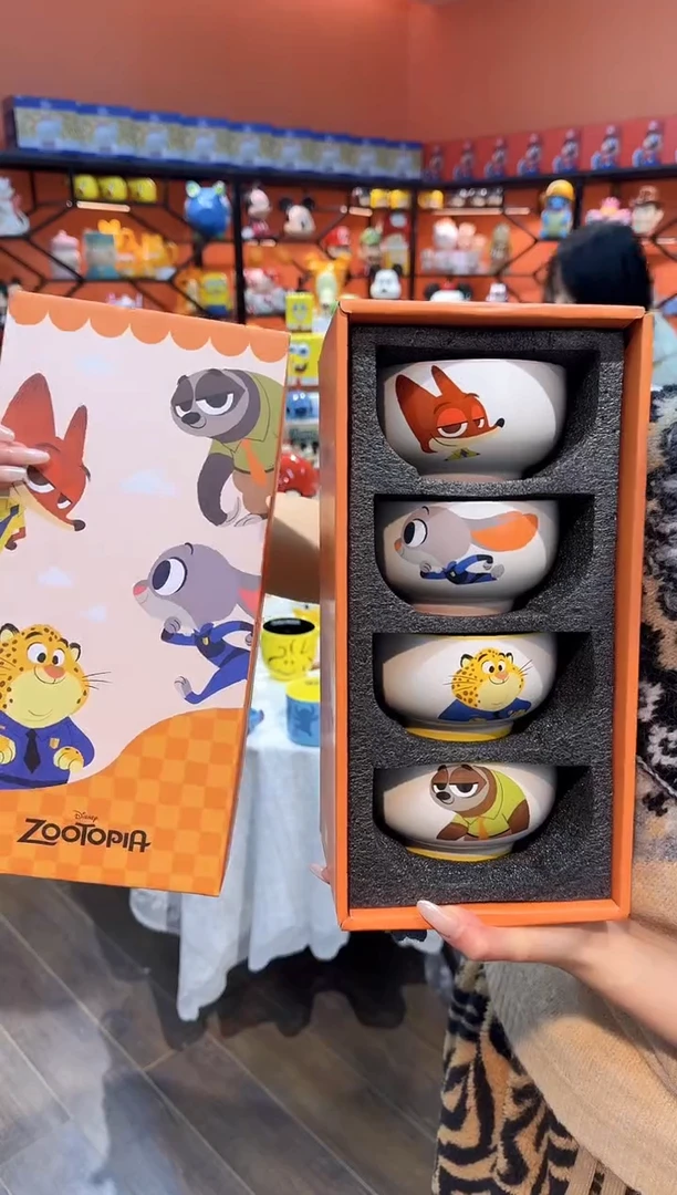 瓷片@@疯狂动物城4.5寸陶瓷四碗礼盒装