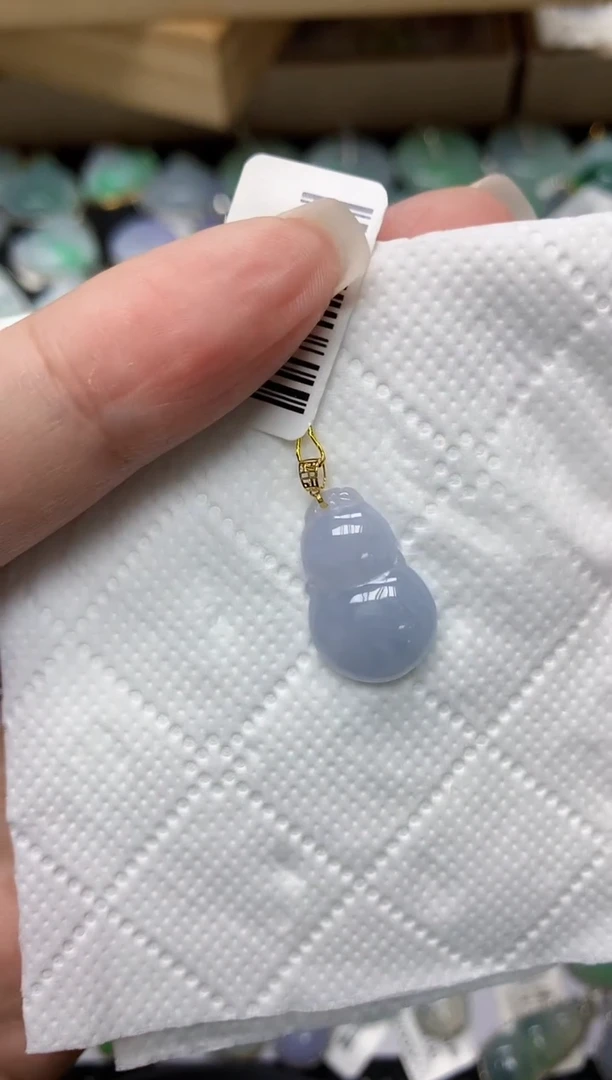 颈饰18K金镶嵌翡翠111111