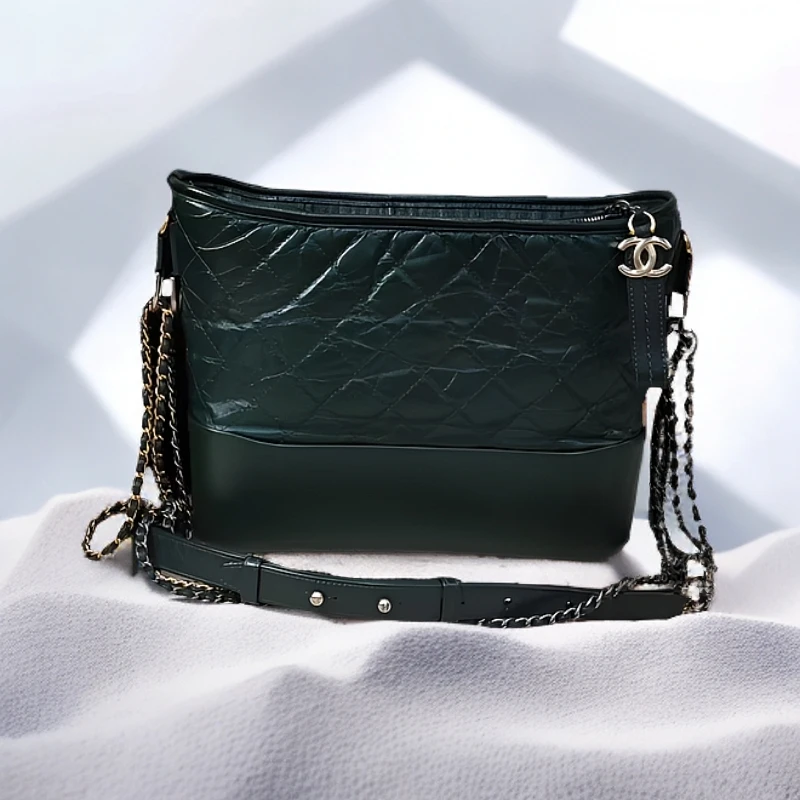 95新 Chanel/香奈儿 【文子姐专属】/D314/中号深绿色流浪包