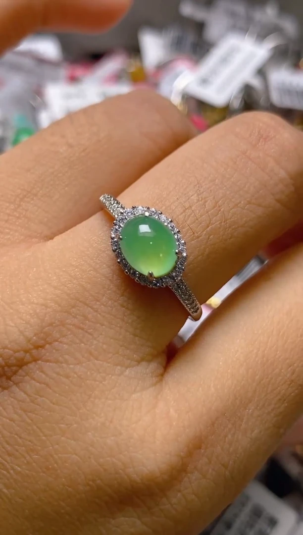 银S925镶嵌戒指翡翠百内无证书