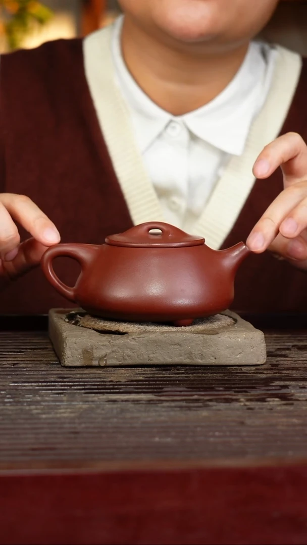 宜兴原矿紫砂壶茶壶宜兴原矿紫砂壶茶壶260C